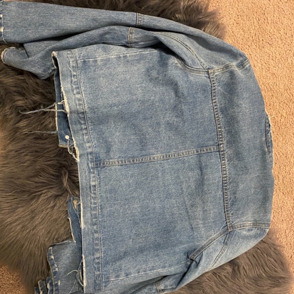 Jacket - Picture 2 of 4